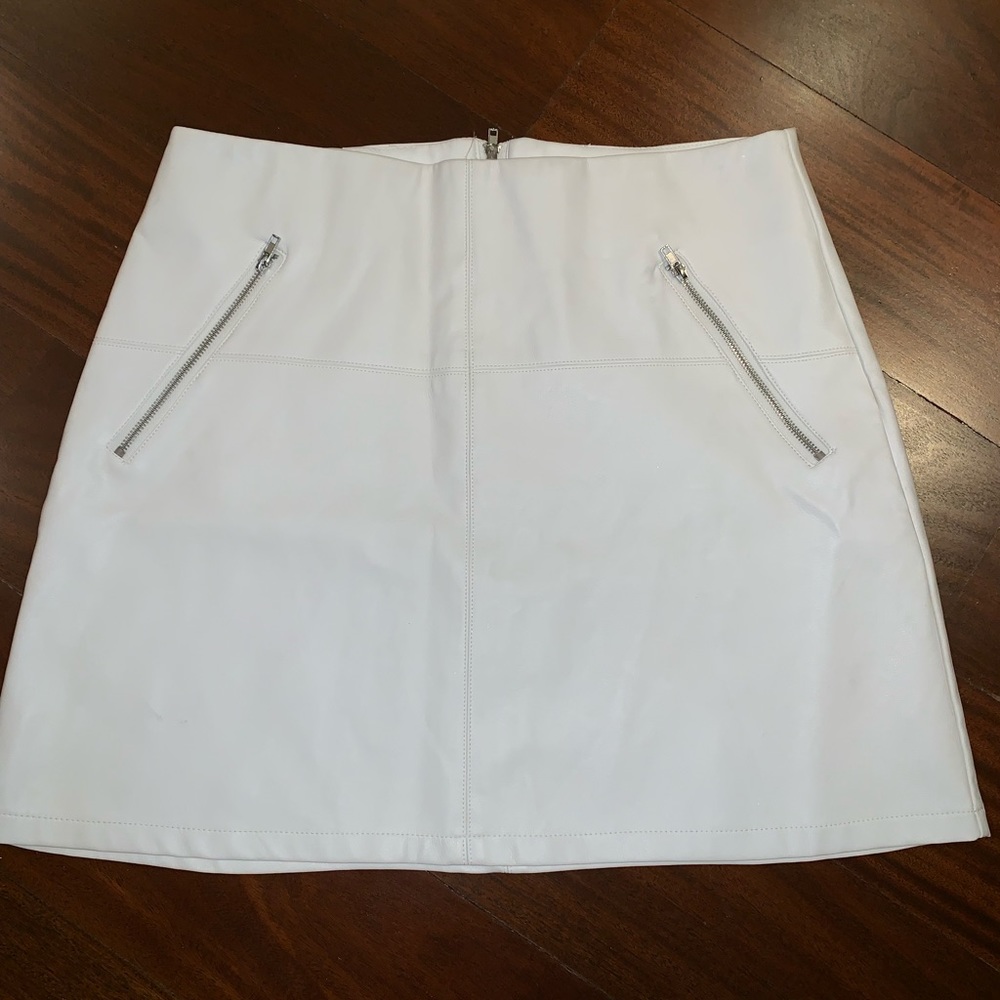 CASTRO Faux Leather White Mini Skirt